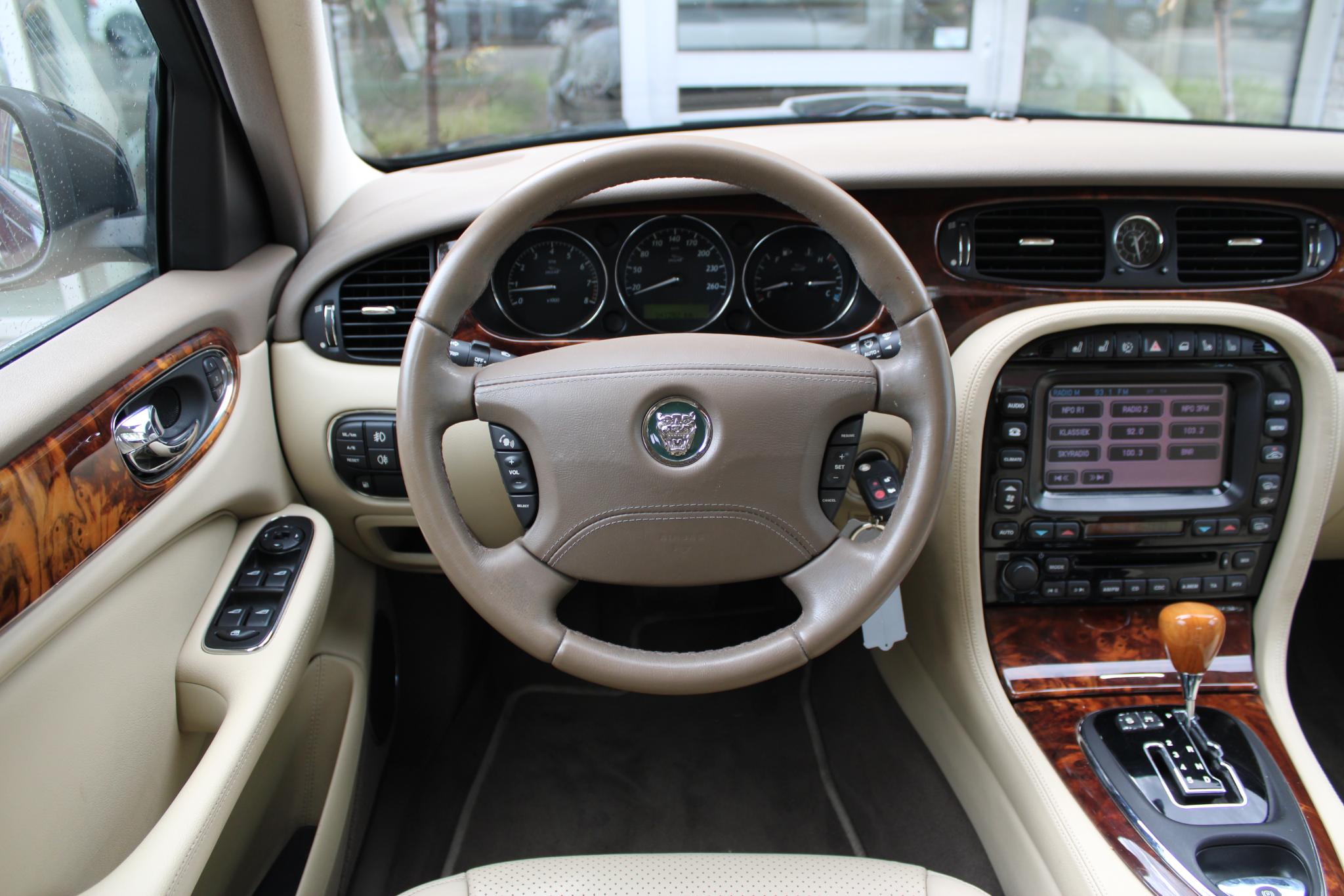 Jaguar XJ 3.5 V8 LWB