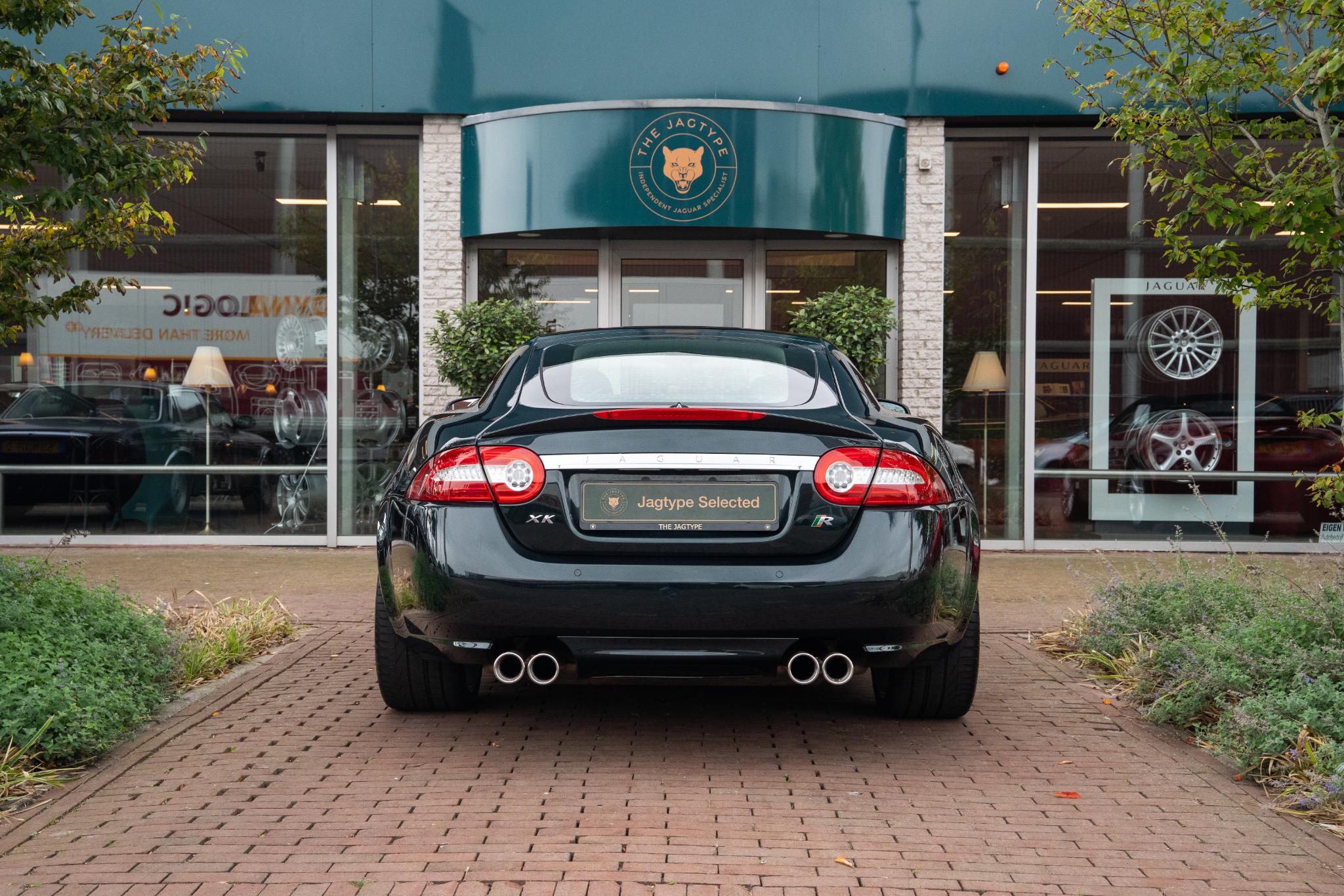 Jaguar XKR Portfolio 5.0 Supercharged Zwitser/Yountimer