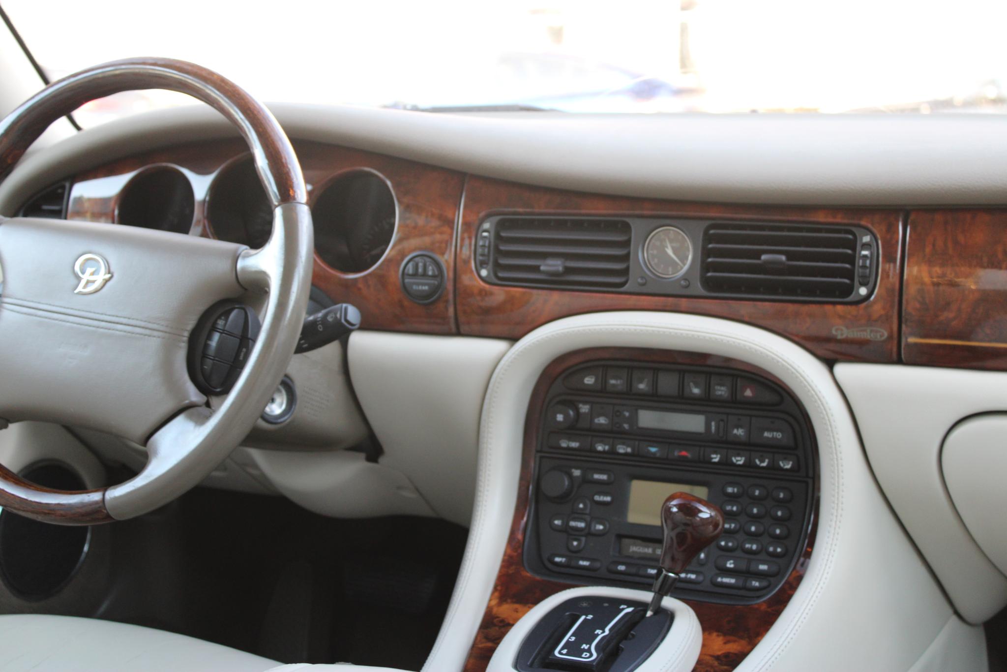 Daimler/Jaguar v8 Eight LWB