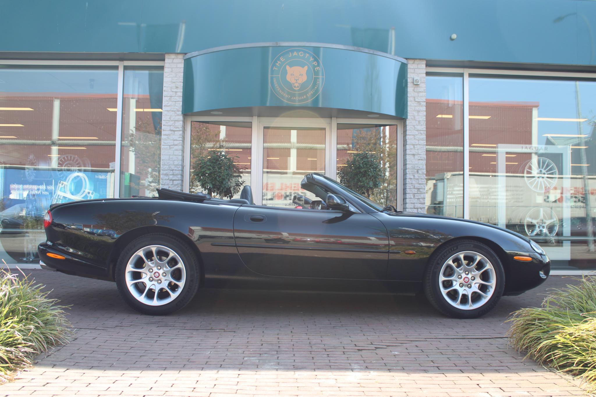 Jaguar XKR 4.0 V8 Convertible