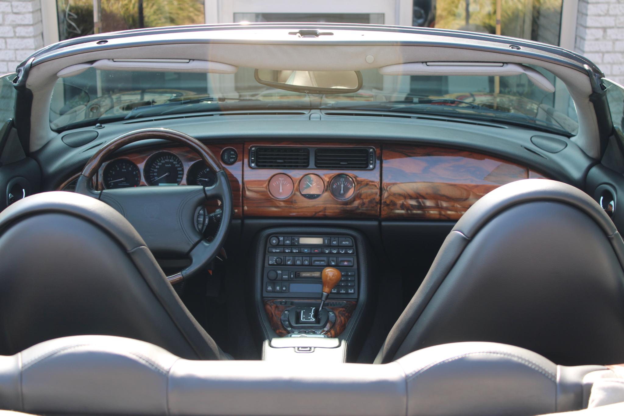 Jaguar XKR 4.0 V8 Convertible