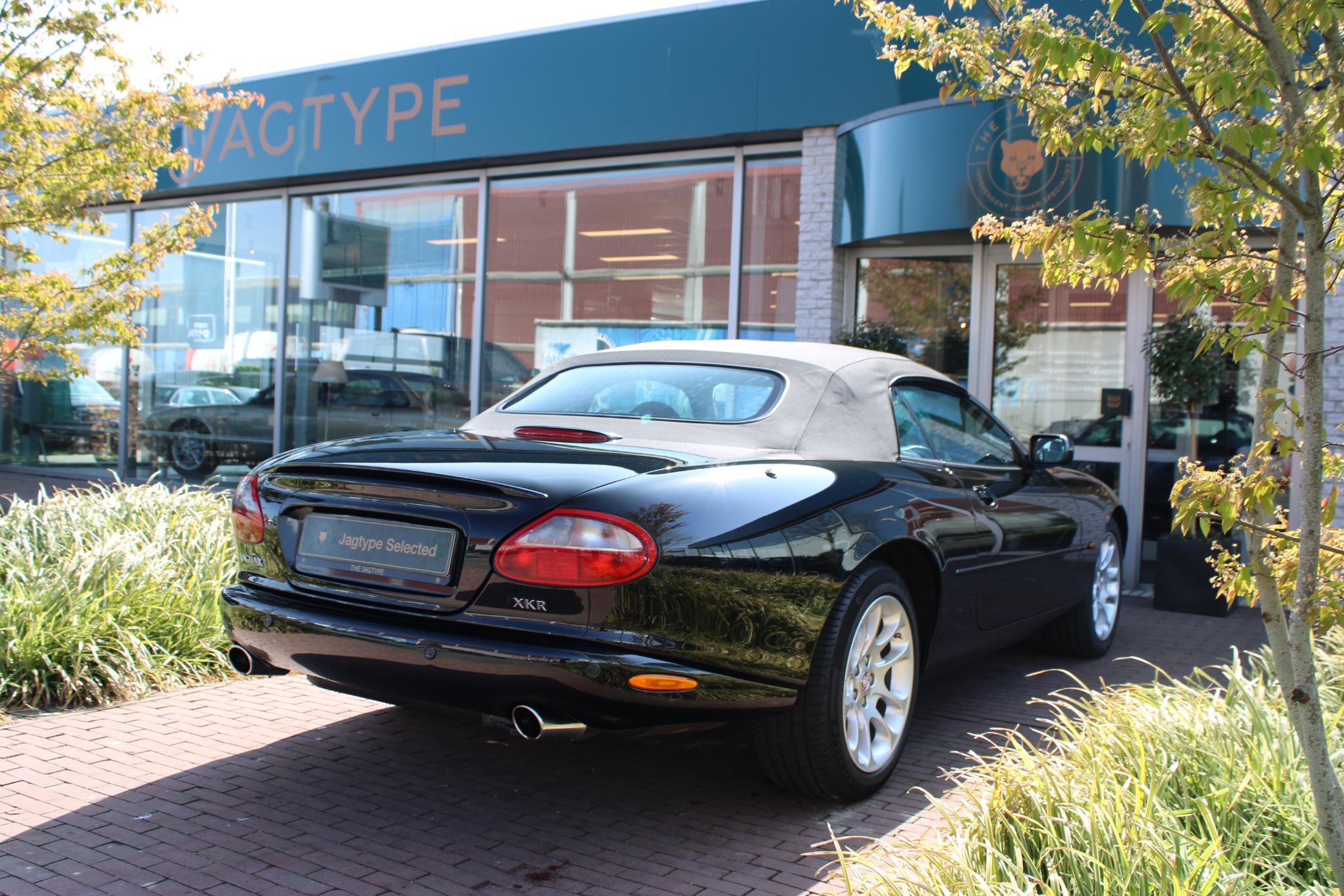 Jaguar XKR 4.0 V8 Convertible