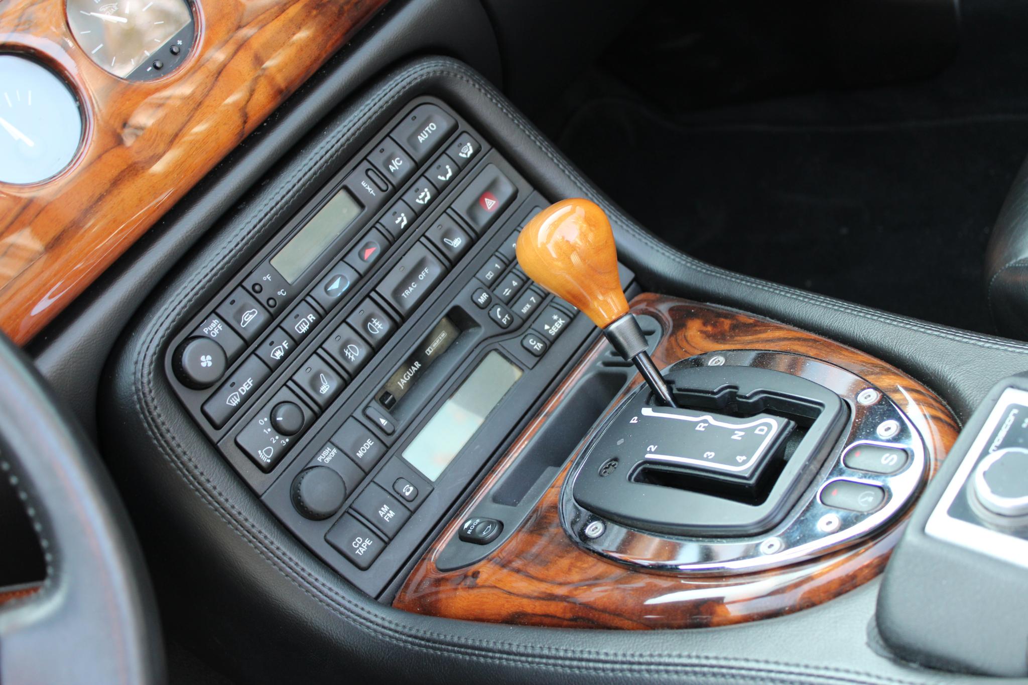 Jaguar XKR 4.0 V8 Convertible