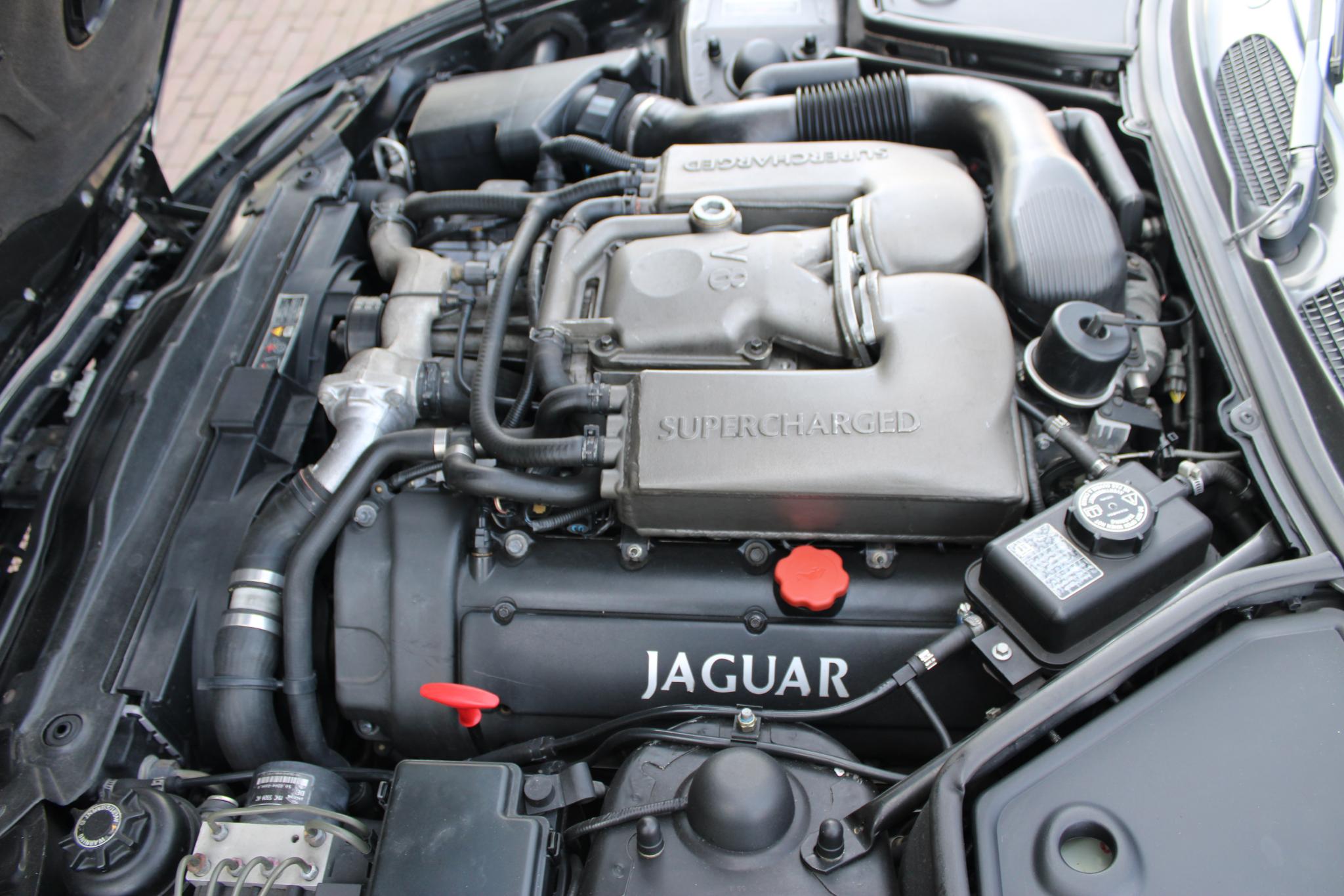 Jaguar XKR 4.0 V8 Convertible