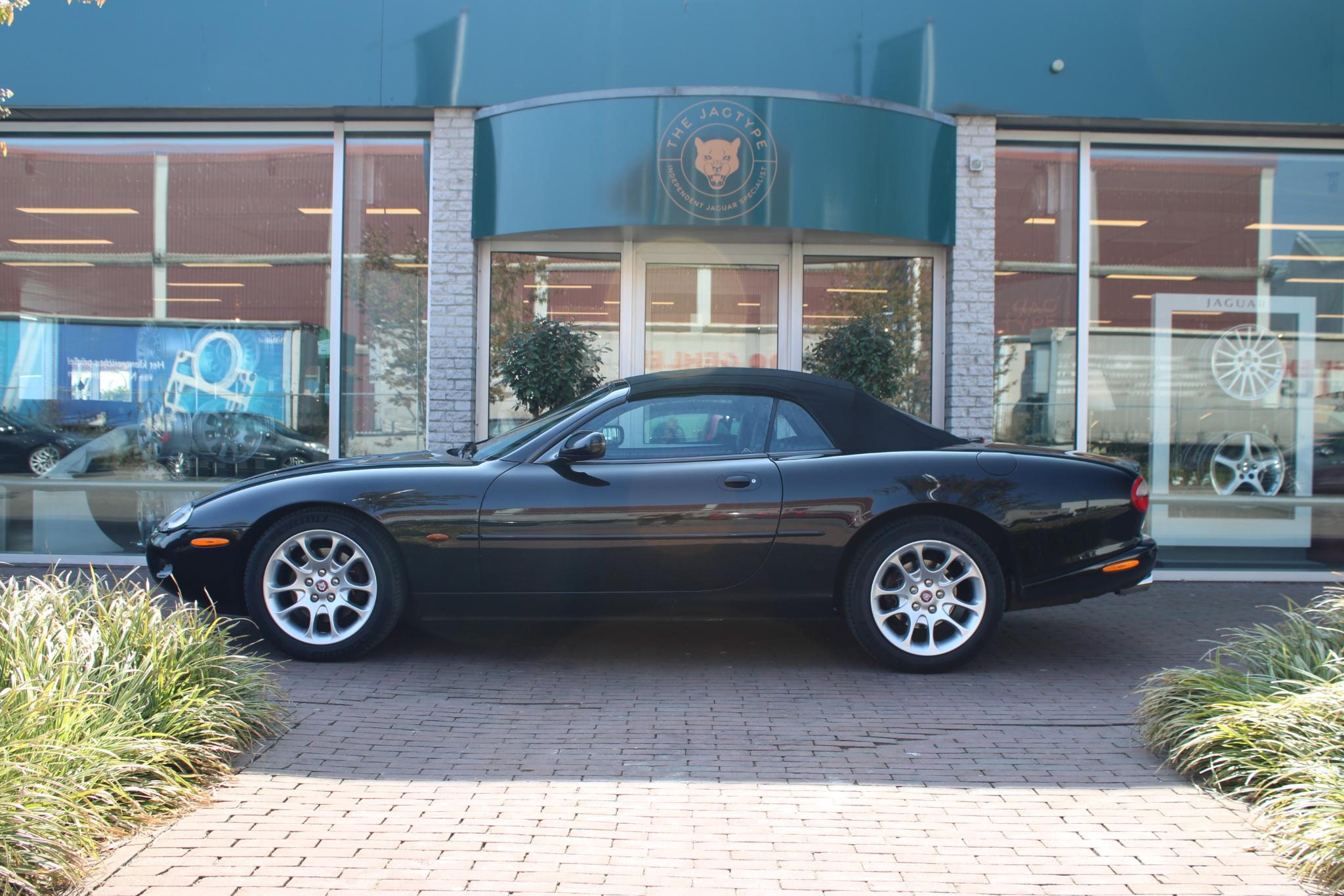 Jaguar XKR 4.0 V8 Convertible