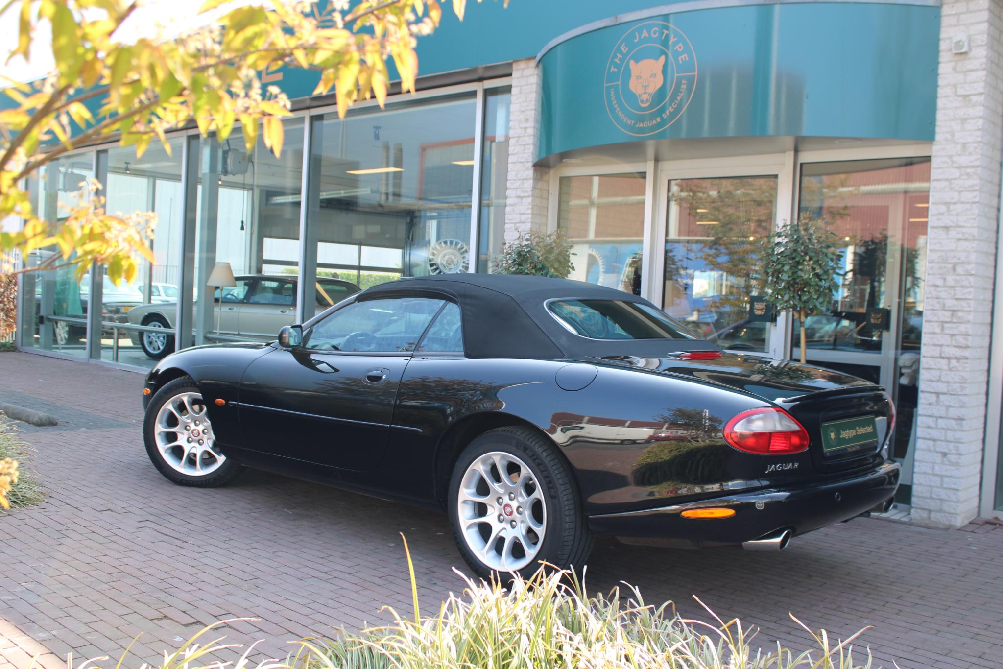 Jaguar XKR 4.0 V8 Convertible
